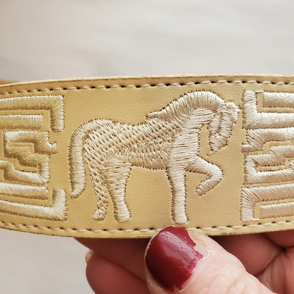 YAC SILK EMBROIDERY LEATHER NWT. Belt and buckle.  Beige  sz 38 unisex main image 13